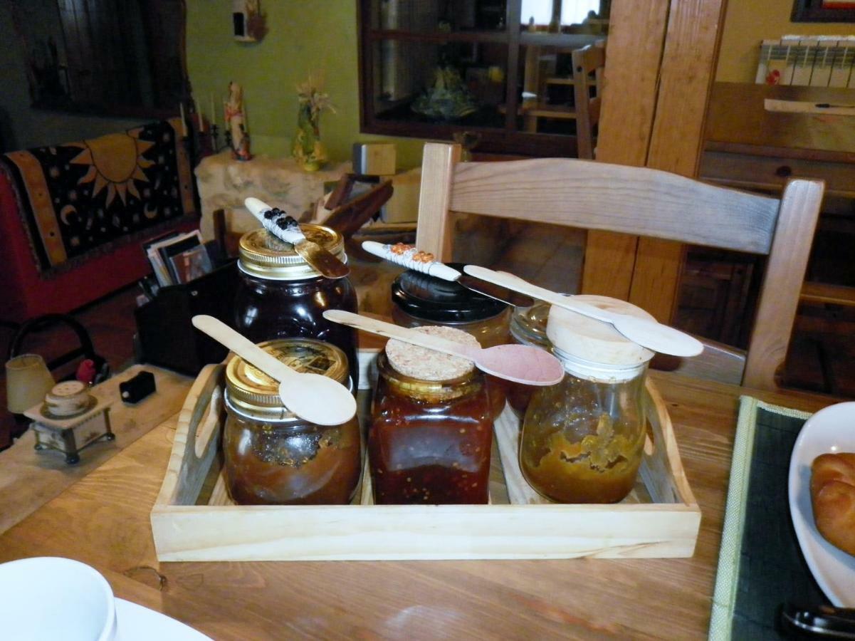 Torremocha de Ayllón Casa Rural Calle Real Bed & Breakfast エクステリア 写真