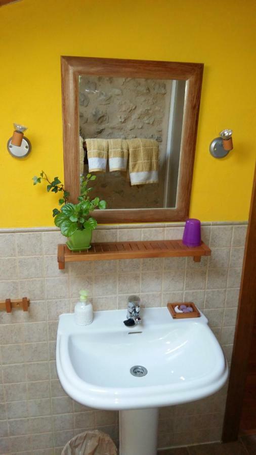 Torremocha de Ayllón Casa Rural Calle Real Bed & Breakfast エクステリア 写真