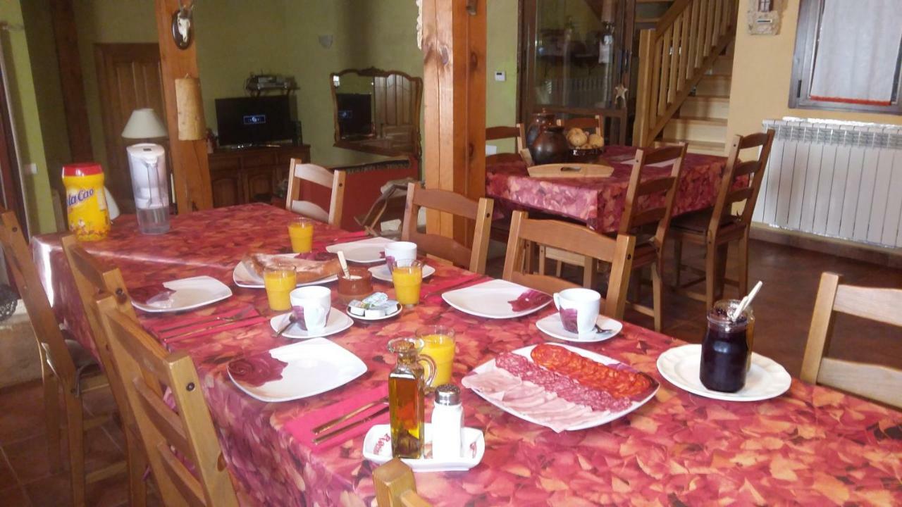Torremocha de Ayllón Casa Rural Calle Real Bed & Breakfast エクステリア 写真