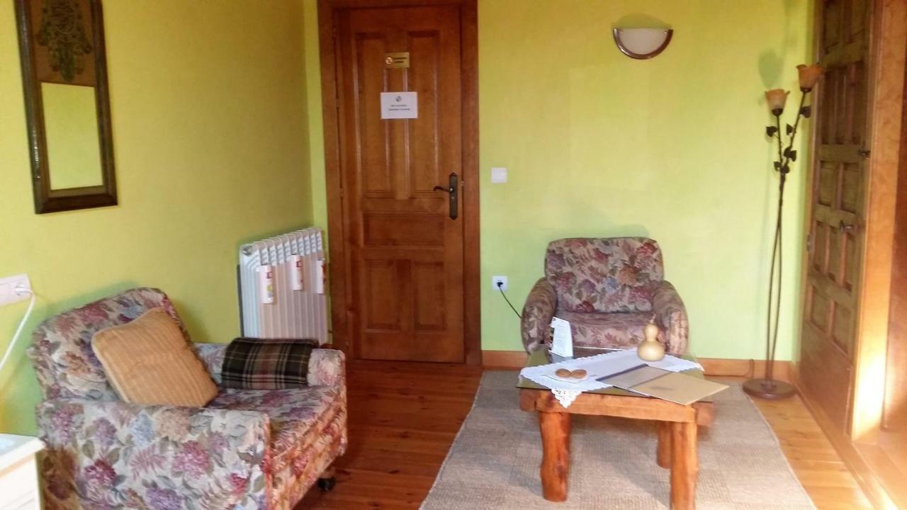 Torremocha de Ayllón Casa Rural Calle Real Bed & Breakfast エクステリア 写真